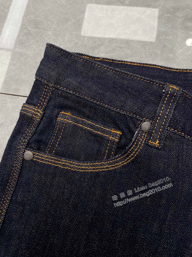 BottegaVeneta專櫃寶緹嘉BV2023FW新款洗水皮標牛仔褲 男女同款 tzy3084